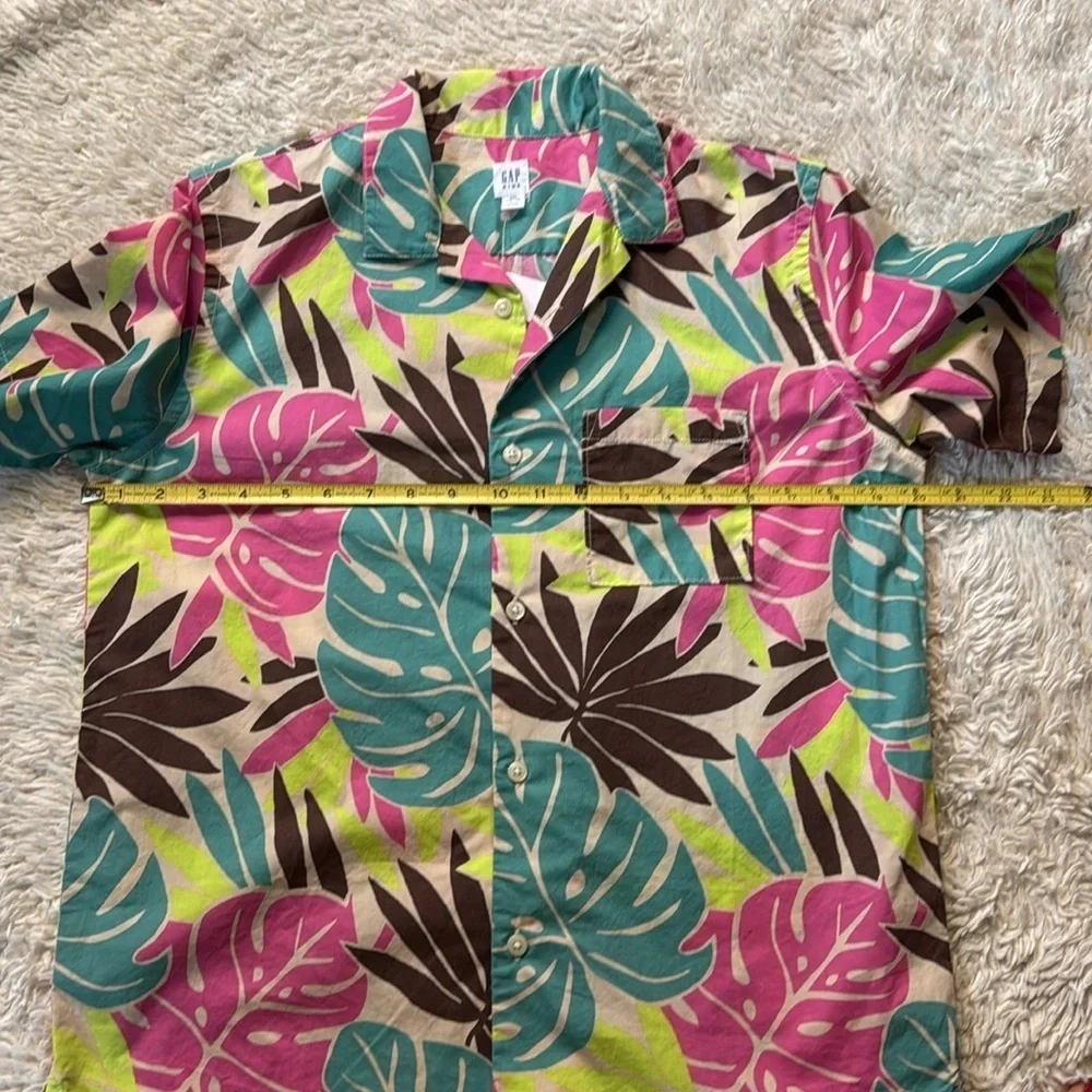 NWT Gap Poplin Button-Down Shirt for Boys size XXL ( 14-16)